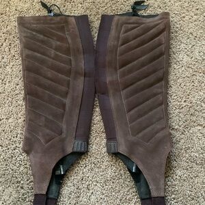 Ariat chocolate Brown Leather suede Riding half Chaps size small